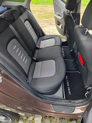 De vânzare Kia Ceed, anul 2014,cutie automată, 180mii km,masina merge și arată impecabil. Mai multe  - imagine 4