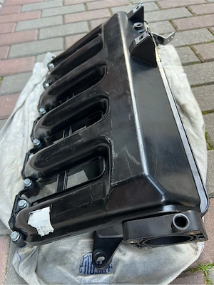 Galerie de admisie BMW E61 M57 - imagine 2