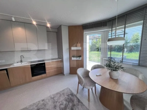 Apartament 3 camere - LUX - Parcare inclusa - zona Europa/Zorilor - imagine 2