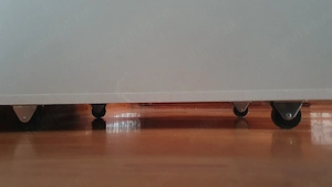 Birou Manichiură alb lucios XXXLutz (Xora)   Modificat ergonomic cu roți  - imagine 5