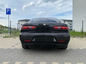 Vand-schimb Alfa Romeo 156 2.0 JTS - investitii recente, aspect foarte bun pentru varsta ei - imagine 5
