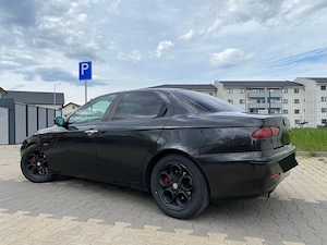 Vand-schimb Alfa Romeo 156 2.0 JTS - investitii recente, aspect foarte bun pentru varsta ei - imagine 6