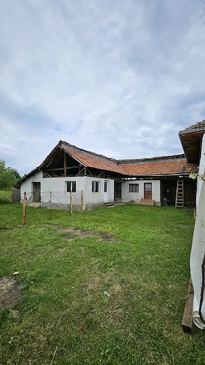    Casă de vânzare + teren generos în Pocruia, Tismana   Gorj*    - imagine 5