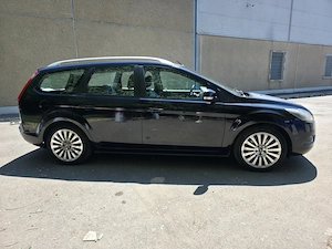 Ford Focus MK2 Benzina+GPL an 2009 - imagine 3