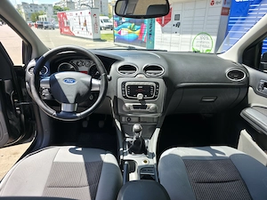 Ford Focus MK2 Benzina+GPL an 2009 - imagine 8
