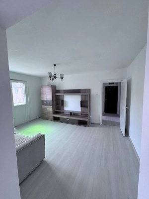 PARTICULAR. Vând Apartament 2 camere - imagine 4