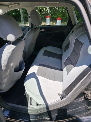 Ford Focus MK2 Benzina+GPL an 2009 - imagine 9