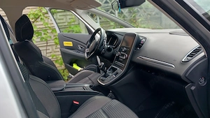De vânzare Renault Grand SCENIC IV 2018 - imagine 6