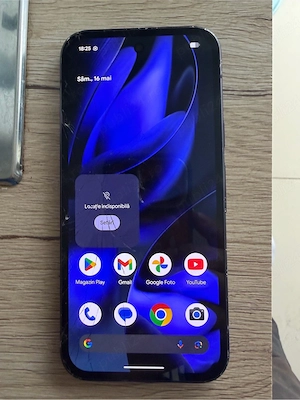 Google pixel 9a de 128 GB cu 8 GB RAM cu Face ID funcțional sticla protectie fisurata nu afectează f