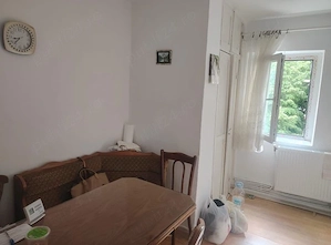 Apartament 4 camere decomandat, Etaj 2, langa loc de joaca - imagine 2