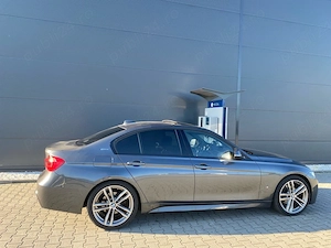 BMW 330e iPerformance M Sport - imagine 2
