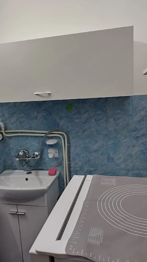Garsoniera confort redus, suprafața 21mp, zona ultracentrala Hunedoara  - imagine 3