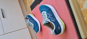 Adidasi unisex KARHU 39.5-40