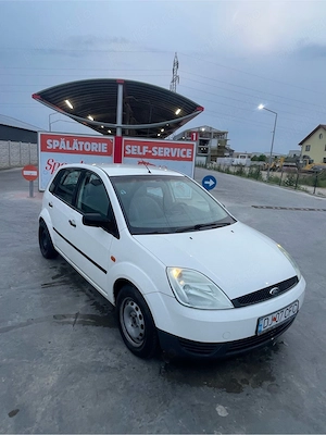 Ford fiesta - imagine 3