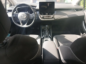 vând Toyota Corolla 2024 - imagine 7