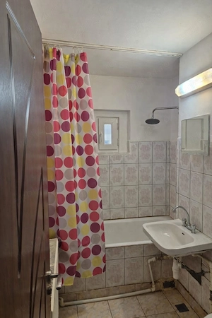 Apartament 2 camere Slatina, zona Steaua - imagine 2
