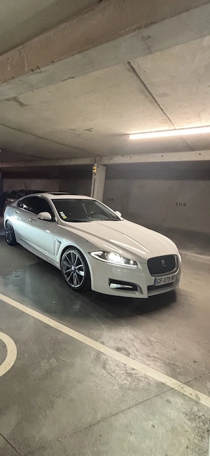 jaguar xf 3.0L V6 275ch  - imagine 3