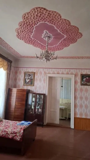 Proprietate rară în Nădlac – Casa ultracentral 7 camere - imagine 16