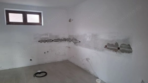 Proprietate rară în Nădlac – Casa ultracentral 7 camere - imagine 6