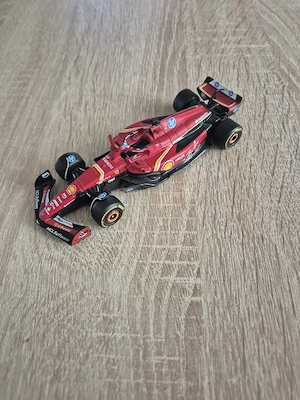 Shell Ferrari Formula 1 SF 24 Bluetooth - Bburago Limited edition