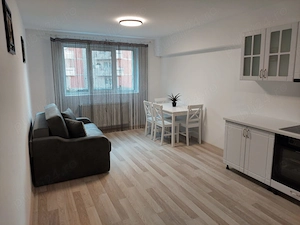 Vand apartament 2 camere - imagine 2