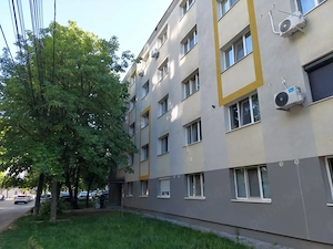 Vand apartament 2 camere