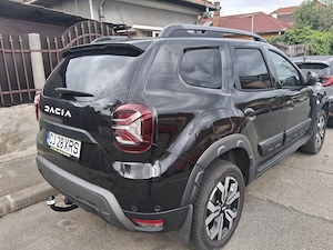 Dacia Duster 1.3 150 cp automata  - imagine 3
