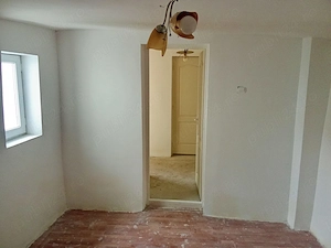 Vând casa la curte oraș Buzău cartier 23 august - imagine 11