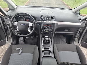 Ford Galaxy 2.0D an 2012, 7 locuri, Posibil RATE - imagine 7