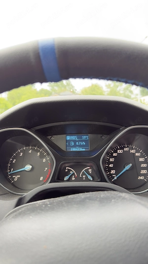 Ford Focus 1.6 Ti-VCT Powershift Titanium - imagine 7