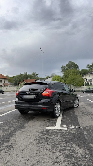 Ford Focus 1.6 Ti-VCT Powershift Titanium - imagine 4