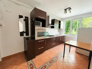 Vand apartament cu 2 camere in Cornisa, la doar 7 minute de UMF.