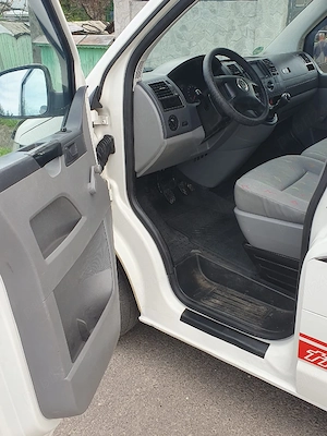 De vanzare VW T5 Doka 6locuri 1.9TDI 2008 Euro4 Impecabila Recent adus Germania  - imagine 10