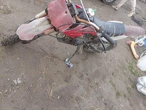 Cross motocicleta 