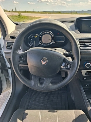 Renault megane euro 6 - imagine 3