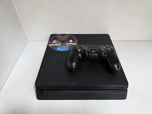 Play Station 4 Slim
