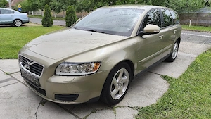Volvo V50 Facelift An Fabricație 2009 11 Motor 1.6 Diesel 