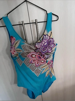 Costum de baie - Cupa E 