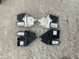 Motoras motorase macara vw touran t1 skoda octavia 2