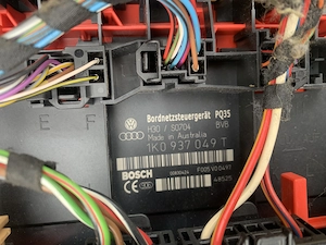 Modul confort central vw golf 5 touran t1 skoda 2 ci relee unitate centrala - imagine 2