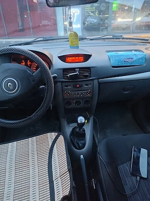 vând Renault simbol motor de 1 2 benzina consum mic acte valabile merge perfect  - imagine 3