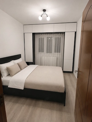 Ofer spre închiriere Ap3 camere decomandat  Sagului!! - imagine 4