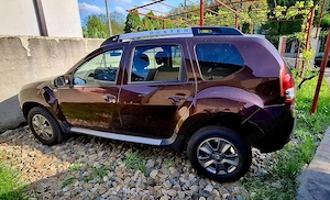 Dacia Duster LAUREATE 1,6 Benzină 114 CP 4X4 E6