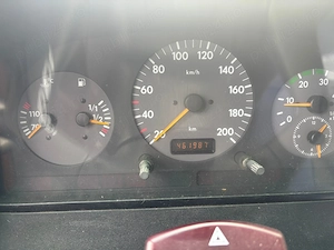 Vând duba autoutilitara VW LT35 TDI -2001 -2461cc    - imagine 9