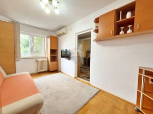 Apartament cu 3 camere de închiriat în zona Intim - imagine 2