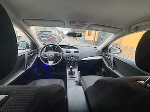 Mazda 3 benzina 1,6 benzina 2014 - imagine 5