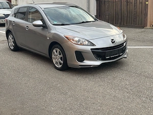 Mazda 3 benzina 1,6 benzina 2014 - imagine 6