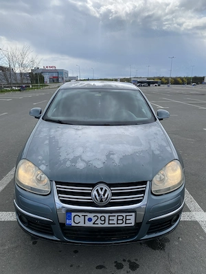 WV Jetta 2007 - 1.6 benzina