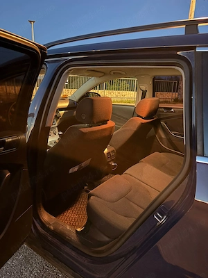 Vând Volskwagen B6 motor TDI  - imagine 4