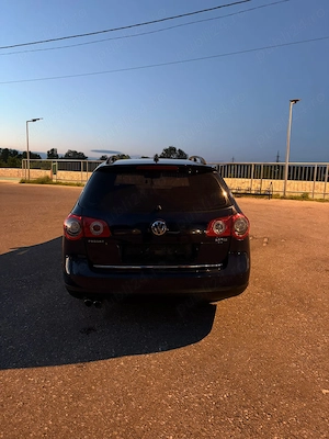Vând Volskwagen B6 motor TDI  - imagine 3